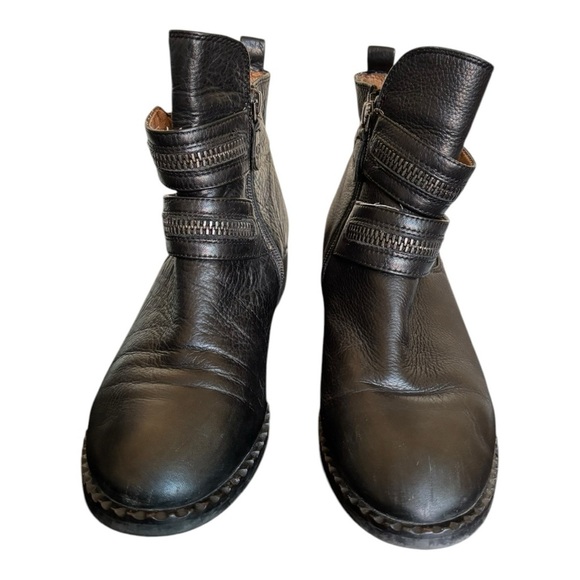 Gentle Soul Barnaby Leather Zip Buckle Bootie Size 6.5M Western Cowboy - Picture 2 of 13